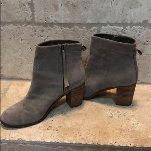 Pair of gray Toms heel booties
